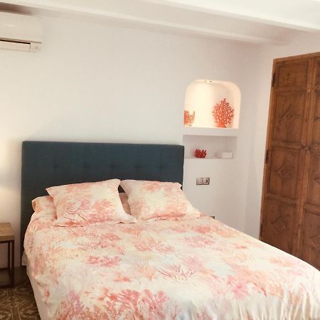 Altea Town House Deluxe Sea View Villa ภายนอก รูปภาพ