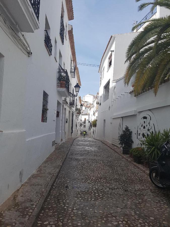 Altea Town House Deluxe Sea View Villa ภายนอก รูปภาพ
