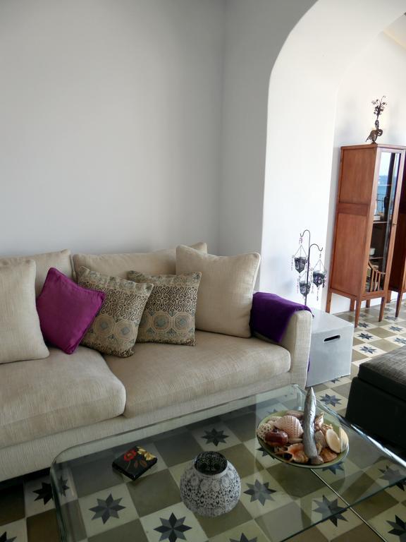 Altea Town House Deluxe Sea View Villa ภายนอก รูปภาพ